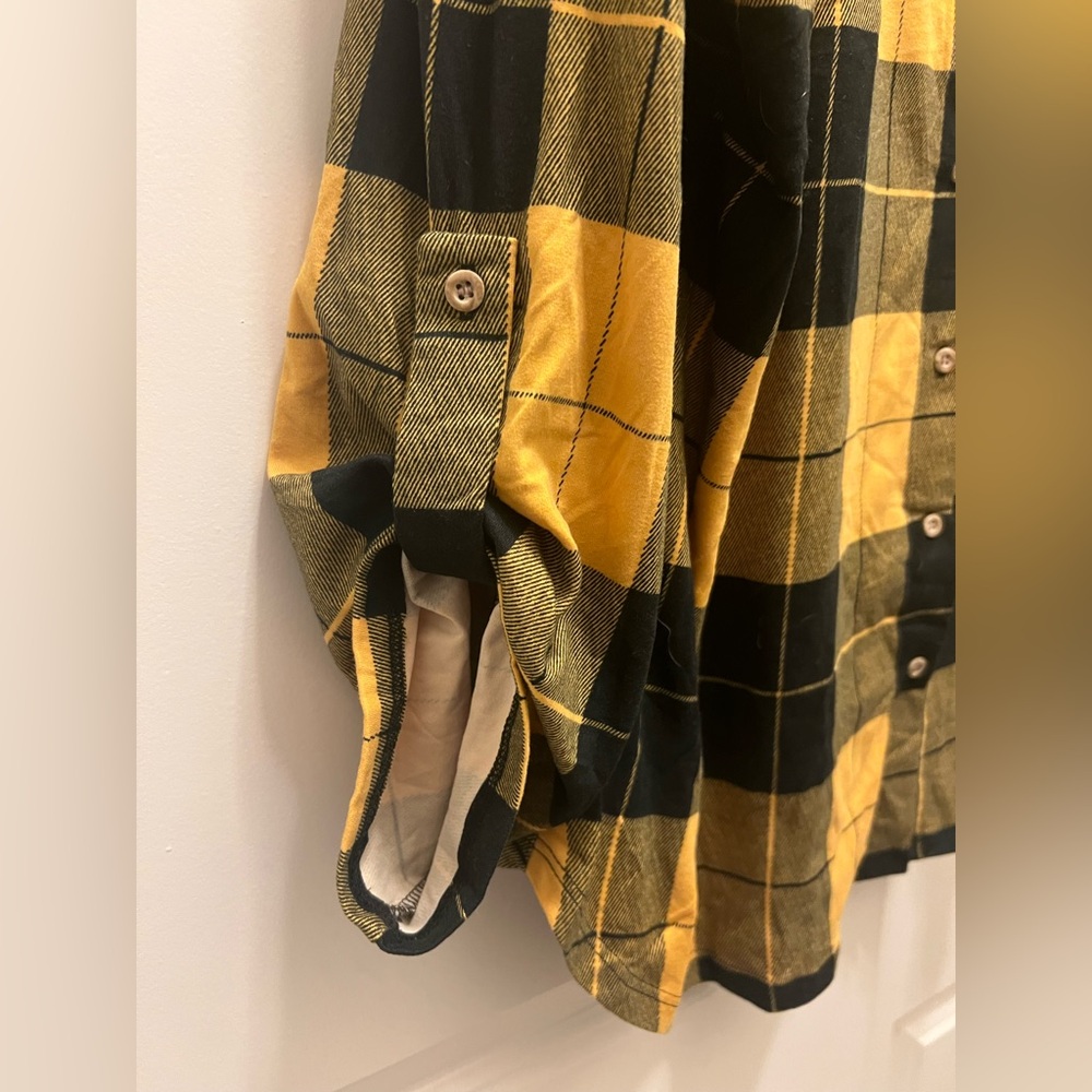 Polly & Esther NWT Light Flannel Size XL - Picture 3 of 6